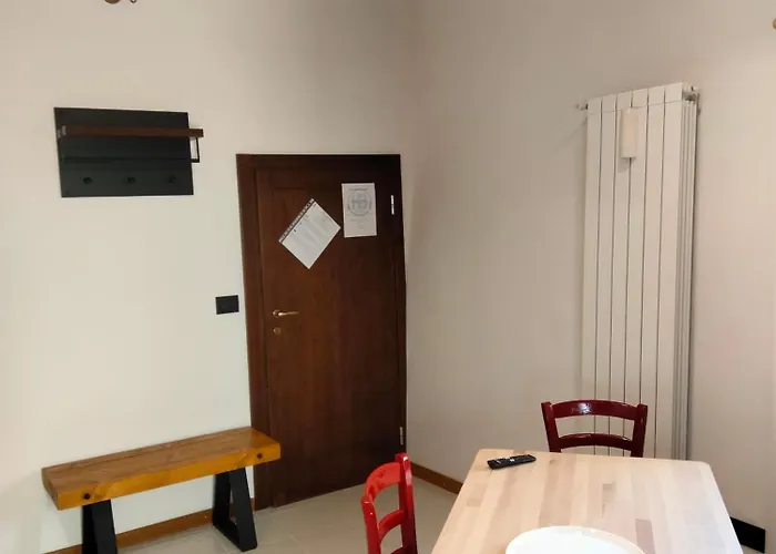 Casa Storta - Cycle Garage CON BICICLETTE